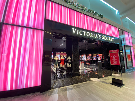 Shopping Mall «Copley Place», reviews and photos, 100 Huntington Ave, Boston, MA 02116, USA