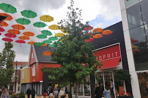 Esprit - Roosendaal Outlet