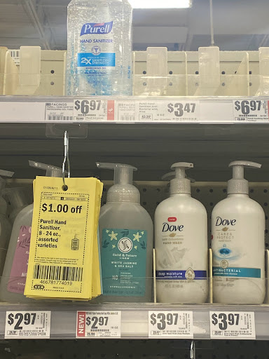 Grocery Store «H-E-B Grocery», reviews and photos, 3111 Woodridge Cove Dr Suite 500, Houston, TX 77087, USA