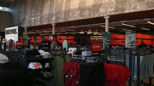 Nike Community Store