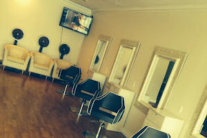 Salon J Moirai