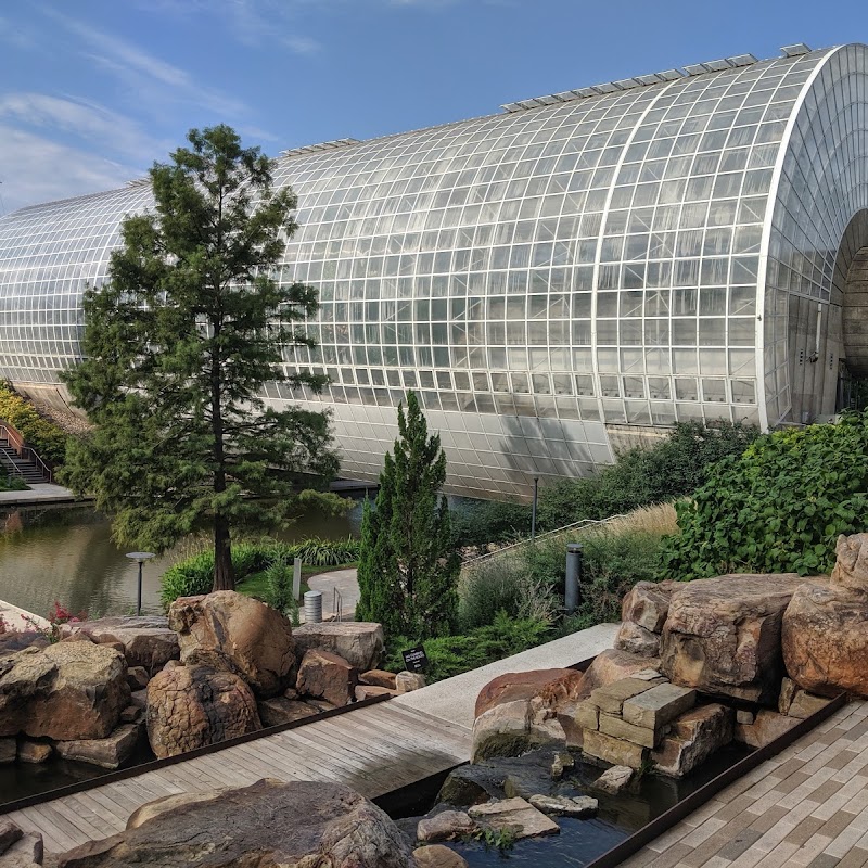 Crystal Bridge Tropical Conservatory