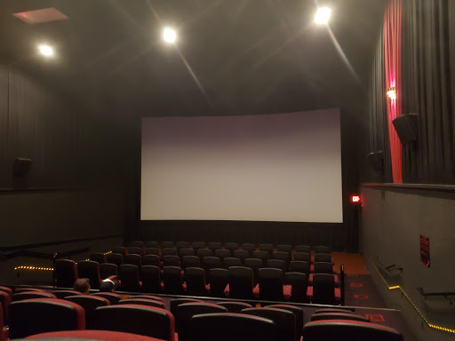 Movie Theater «AMC Showplace Machesney Park 14», reviews and photos, 1860 Anjali Way, Machesney Park, IL 61115, USA