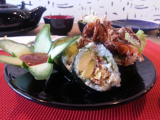 Yattai Sushi Bar - Restauracja