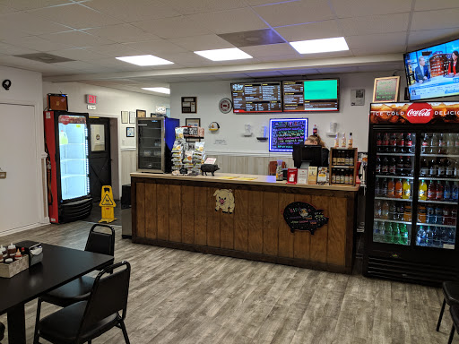 Caterer «Mobile Pig-Nic Catering», reviews and photos, 900 Commonwealth Pl, Virginia Beach, VA 23464, USA