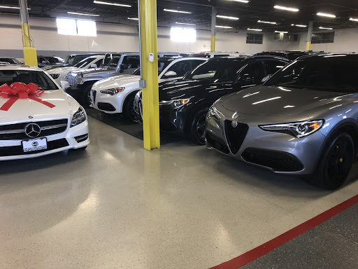 Used Car Dealer «Net Motorcars Used Cars», reviews and photos, 1030 Republic Dr, Addison, IL 60101, USA