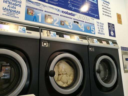 Lavandería La Colada en Manzanares el Real, Madrid