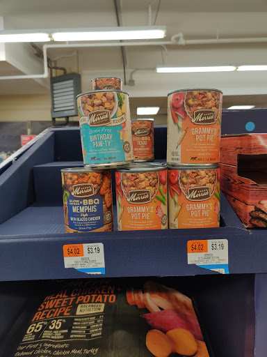 Pet Supply Store «Petco Animal Supplies», reviews and photos, 239 Newburyport Turnpike, Topsfield, MA 01983, USA