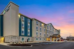 WoodSpring Suites Indianapolis Castleton image