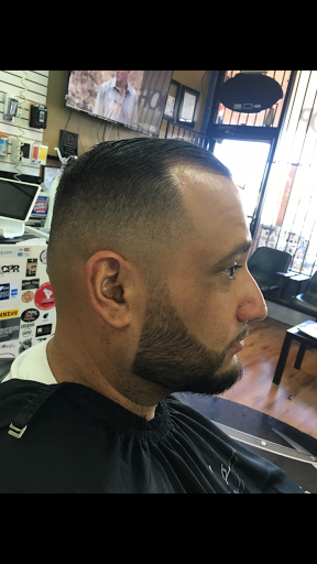 Barber Shop «Nicks Barber Shop», reviews and photos, 5386 W 12th Ave, Hialeah, FL 33012, USA