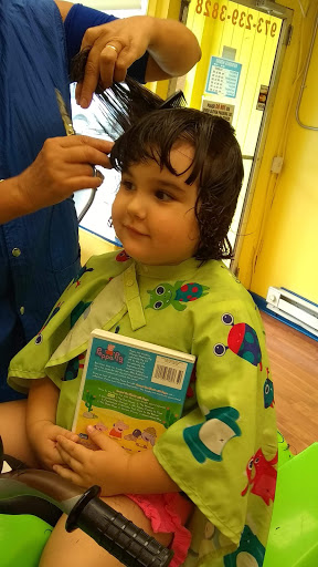 Hair Salon «Kids Hair Salon», reviews and photos, 292 Bloomfield Ave, Verona, NJ 07044, USA