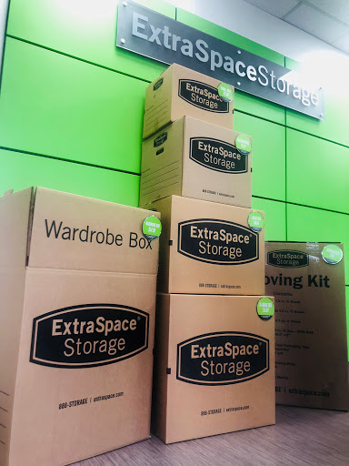 Storage Facility «Extra Space Storage», reviews and photos, 4821 W 67th St, Bedford Park, IL 60638, USA