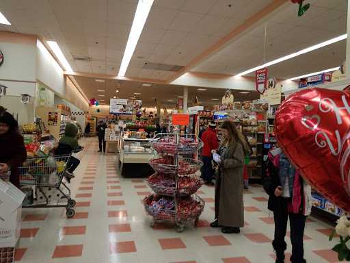 Grocery Store «Market Basket», reviews and photos, 227 Highland Ave, Salem, MA 01970, USA