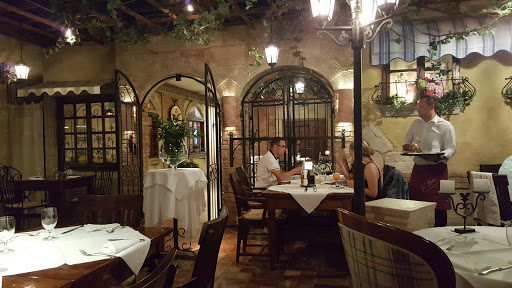 Via Toscana Restaurant & Café