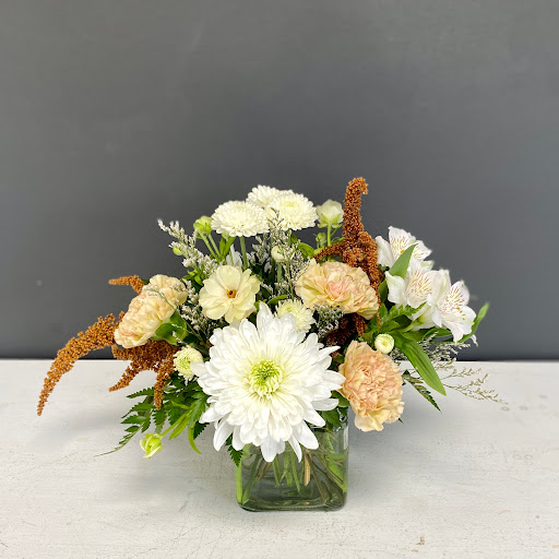 Florist «Kent Floral Co.», reviews and photos, 1109 S Water St, Kent, OH 44240, USA