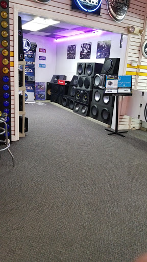 Car Stereo Store «Planet Hi Fi Mobile Electronic», reviews and photos, 318 East St, Plainville, CT 06062, USA