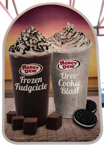 Donut Shop «Honey Dew Donuts», reviews and photos, 156 Andover St, Danvers, MA 01923, USA