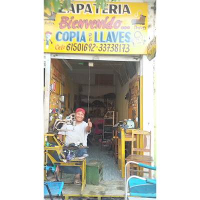 Photos of Zapateria Bienvenido Copia de llaves