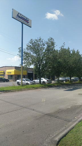 Auto Body Shop «Maaco Collision Repair & Auto Painting», reviews and photos, 1419 NW Broad St, Murfreesboro, TN 37129, USA