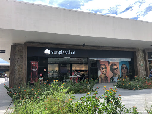 Sunglass Hut Premium Outlets Querétaro