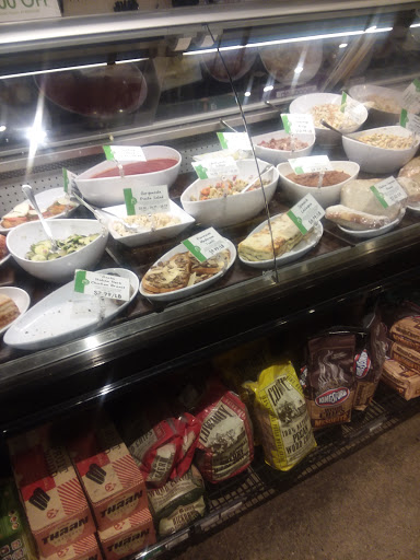 Grocery Store «Gateway Market», reviews and photos, 2002 Woodland Ave, Des Moines, IA 50312, USA