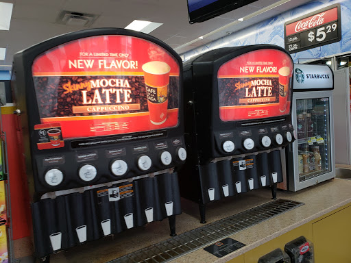 Convenience Store «Stripes #2446», reviews and photos, 1800 I-37 Frontage Rd, George West, TX 78022, USA