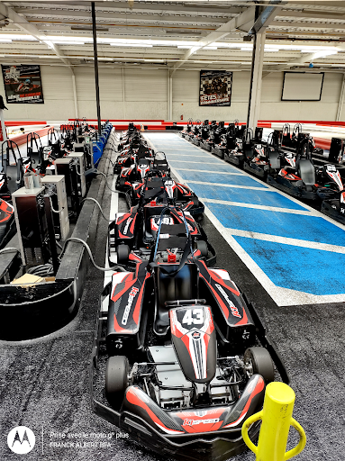 K1 Speed - Karting électrique indoor - simulateurs - événements entreprises - anniversaires - EVG - EVJF