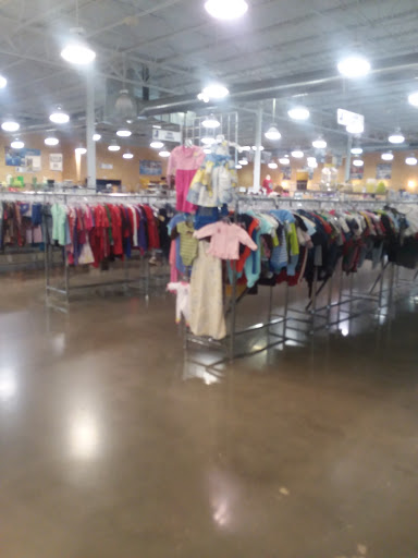 Thrift Store «Goodwill», reviews and photos