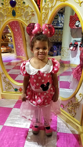 Toy Store «Disney Store», reviews and photos, 8405 Park Meadows Center Dr, Lone Tree, CO 80124, USA