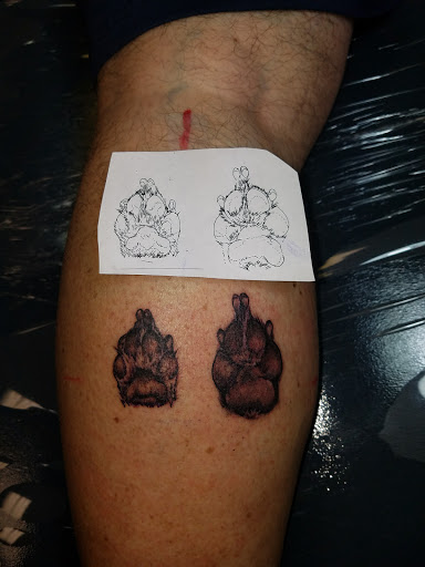 Tattoo Shop «Revere Tattoo», reviews and photos, 214 Harder Rd d, Hayward, CA 94544, USA