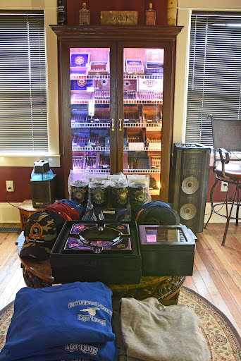 Cigar Shop «Battleground South Cigar Lounge», reviews and photos, 1020 S Garden St, Columbia, TN 38401, USA