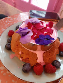 Gâteau d'anniversaire du Café Flower Brunch à Paris - n°1