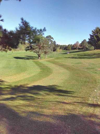 Golf Course «Spring Hills Golf Course», reviews and photos, 6571 S Cleveland Massillon Rd, Clinton, OH 44216, USA