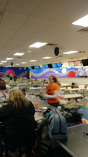 Bowling Alley «Classic Bowl», reviews and photos, 11707 Round Lake Blvd NW, Coon Rapids, MN 55433, USA
