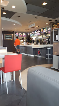 Atmosphère du Restauration rapide McDonald's à Colombiers - n°9