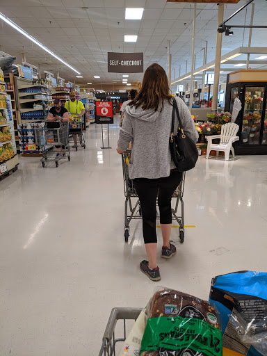 Grocery Store «Giant Food Stores», reviews and photos, 1241 Blakeslee Blvd Dr E, Lehighton, PA 18235, USA