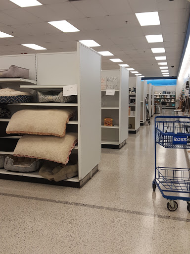 Clothing Store «Ross Dress for Less», reviews and photos, 550 John Ross Pkwy, Rock Hill, SC 29730, USA