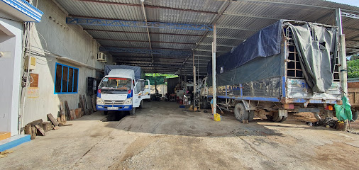 Hình Ảnh Garage Oto Hanh Phuc (Châu)