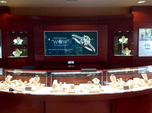 Jewelry Store «Grogan Jewelers By Lon», reviews and photos, 315 The Bridge St #101, Huntsville, AL 35806, USA