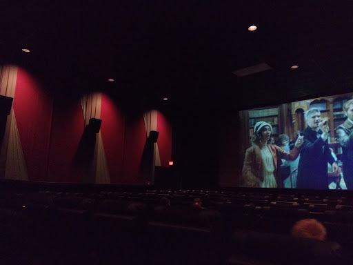 Movie Theater «Goodrich Holland 7», reviews and photos, 500 S Waverly Rd, Holland, MI 49423, USA