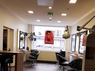 Maison de beauté J.F.C Coiffeur & Esthétique