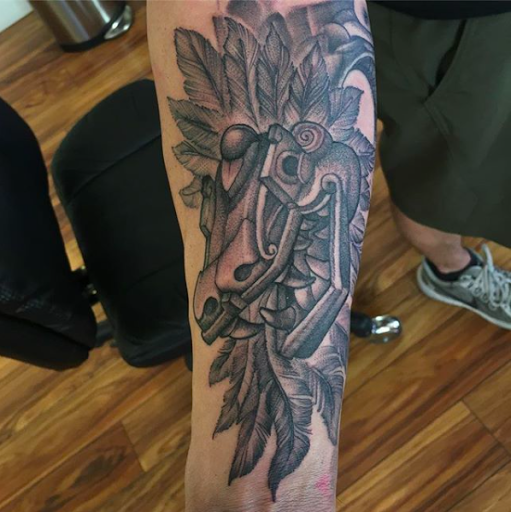 Tattoo Shop «Dire Wolf Tattoo and Fine Art», reviews and photos, 3041 Thousand Oaks Blvd, Thousand Oaks, CA 91362, USA