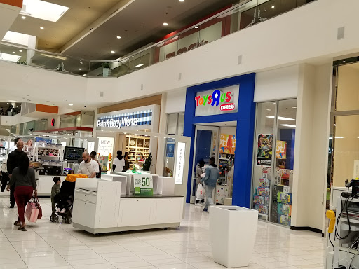 Shopping Mall «Baldwin Hills Crenshaw», reviews and photos, 3650 W Martin Luther King Jr Blvd, Los Angeles, CA 90008, USA