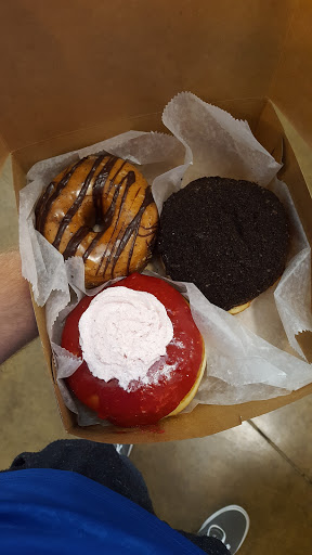 Donut Shop «Destination Donuts», reviews and photos, 59 Spruce St, Columbus, OH 43215, USA