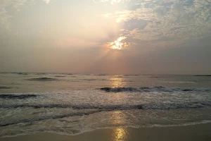 Azheekkal Beach, New Mahe image