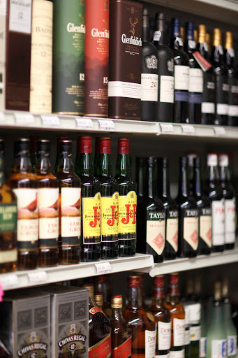 Liquor Store «MV Wine & Spirits», reviews and photos, 17A Airport Rd, Edgartown, MA 02539, USA