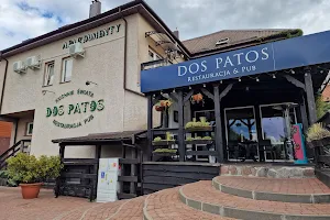 Dos Patos Restauracja image