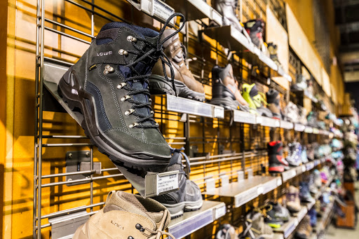 Camping Store «REI», reviews and photos, 7777 Edinger Ave #138, Huntington Beach, CA 92647, USA