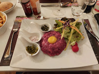 Steak tartare du Restaurant LA TABLE DE PERRAUD à Lons-le-Saunier - n°7