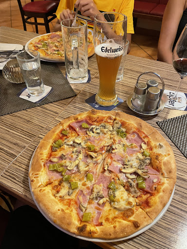 Pizzeria Bari Vöcklabruck en Vöcklabruck